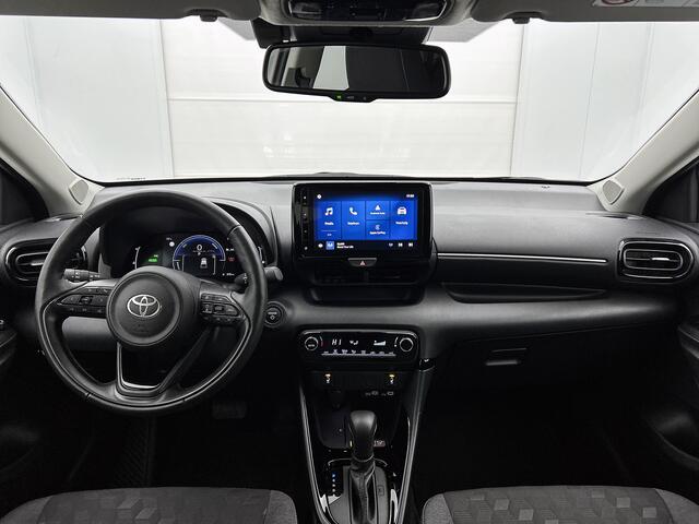 Toyota YARIS 1.5 Hybrid Dynamic | Limited | | PDC |