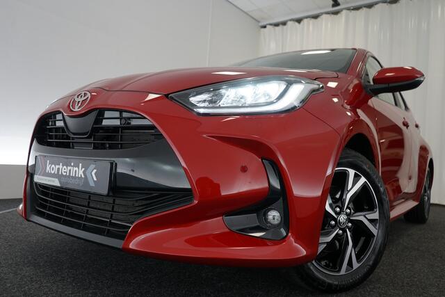 Toyota YARIS 1.5 Hybrid 115 First Edition