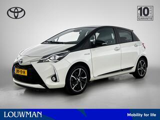 toyota-yaris-1.5-hybrid-bi-tone--b