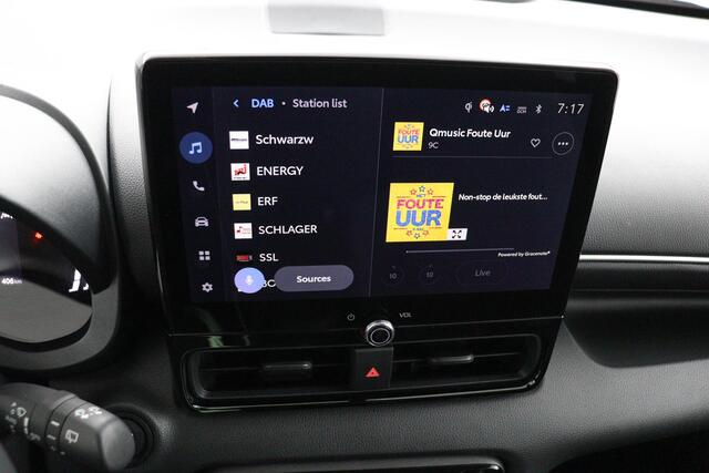 Toyota YARIS 1.5 Hybrid 115 Dynamic | Parkeersensoren | Stoel / Stuurverwarming | Dodehoek detectie |