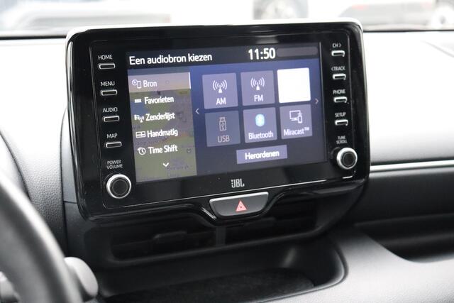 Toyota YARIS 1.5 Hybrid Executive, JBL, Panodak, Apple Carplay / Android auto, Parkeersensoren, Adaptieve cruise control, BSM.