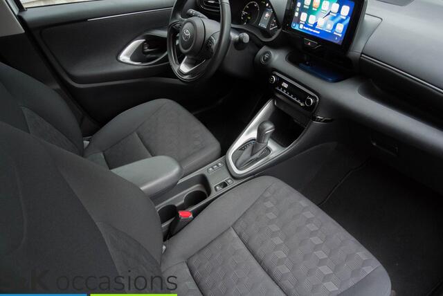 Toyota YARIS 1.5 Hybrid 115 Comfort Black Edition