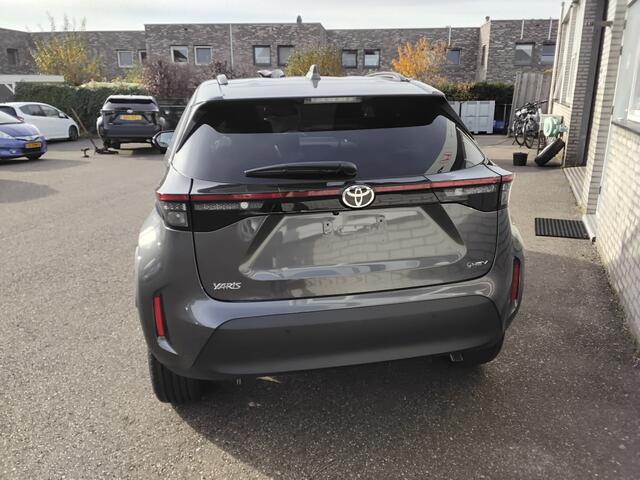 Toyota YARIS Cross 1.5 Hybrid 130 Style Edition 2025 Blindspot, stoelverwarming, stuurverwarming, draadloos telefoonlader