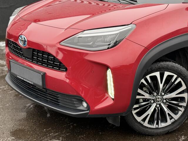 Toyota YARIS Cross 1.5 Hybrid Executive HUD, Dodehoekdetectie, Stoelverwarming, Parkeersensoren, LED, LMV, Navigatie