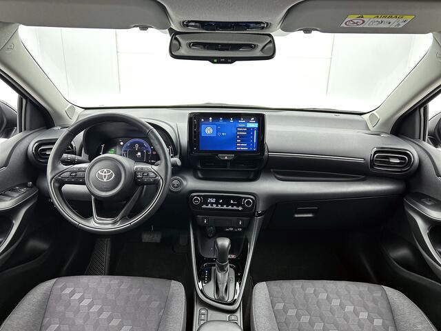 Toyota YARIS 1.5 Hybrid 115 First Edition | BTW Voertuig | Stoelverwarming | Draadloos laden |
