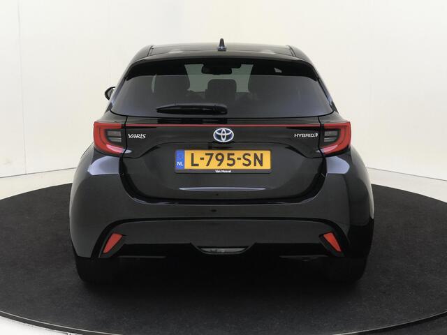 Toyota YARIS 1.5 Hybrid Executive | Automaat | Lichtmetalen velgen