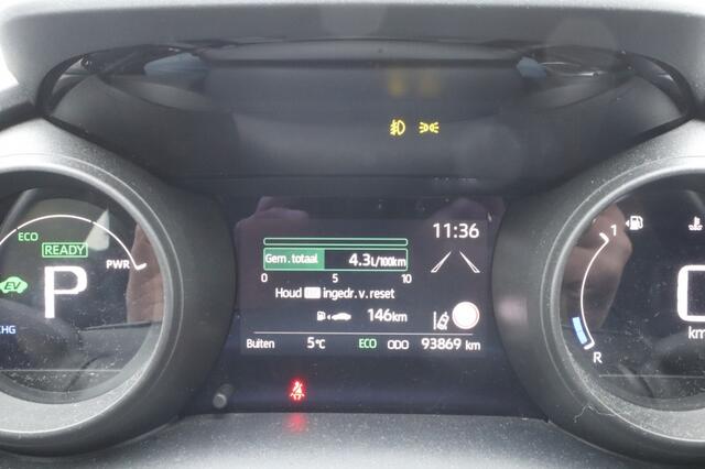 Toyota YARIS 1.5 Hybid Dynamic Keyless | Stoelverwarming | AllSeasons