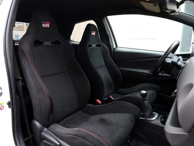 Toyota YARIS 1.8 GRMN | NL AUTO | 46/100