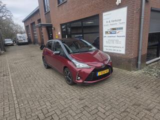 toyota-yaris-1.5-vvt-i-bi-tone--ca