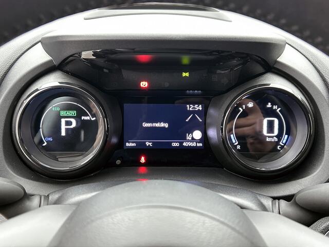 Toyota YARIS 1.5 Hybrid Launch Edition | Stoelverwarming | HUD |