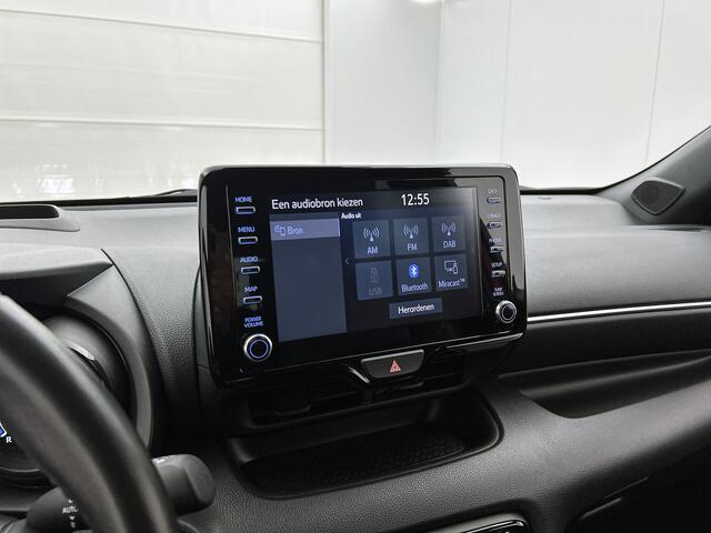 Toyota YARIS 1.5 Hybrid Launch Edition | Stoelverwarming | HUD |
