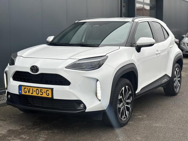 Toyota YARIS Cross 1.5 Hybrid 115 First 1e eigenaar / NL Auto / Trekhaak / Navi