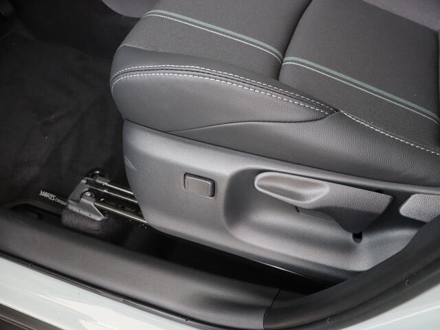 Toyota YARIS Cross 1.5 Hybrid 130 Executive Premium Pack | demo offline houden