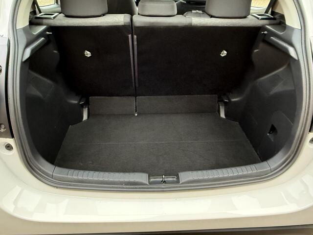 Toyota YARIS 1.5 Hybrid Active / Airco clima/ Apple carplay/ Camera/ Cruise/