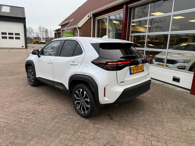 Toyota YARIS 1.5 HYBRID FIRST EDITION AUTOMAAT!