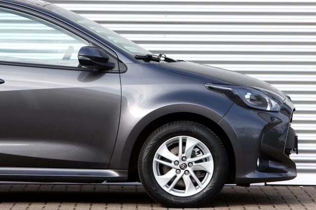 Toyota YARIS 1.5 Hybrid 115 Active Face-Lift