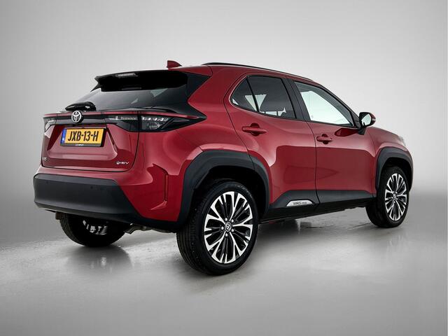 Toyota YARIS Cross 1.5 Hybrid 130 Executive | BTW voertuig | Stoel en stuurverwarming | Achteruitrijcamera |