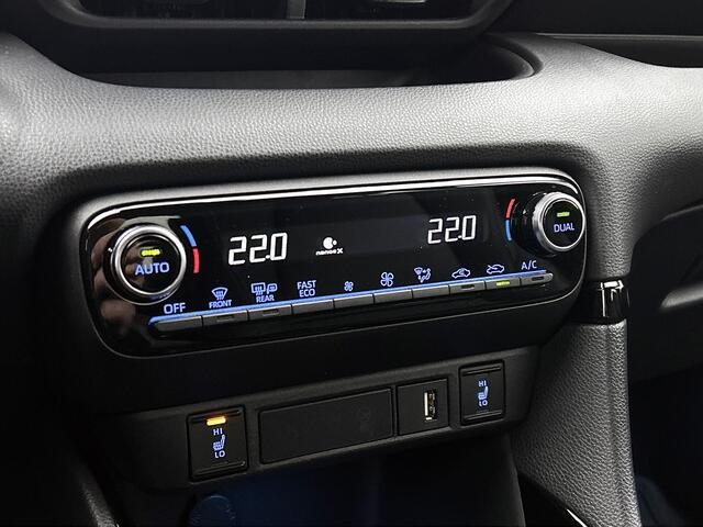 Toyota YARIS 1.5 Hybrid Style | Carplay | Stoel & Stuurverwarming |