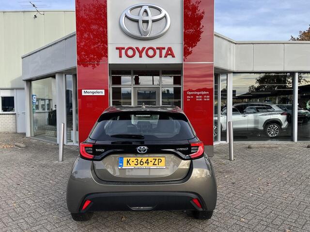Toyota YARIS 1.5 Hybrid Dynamic | Rijklaar, LED koplampen | Camera | Mistlampen voor