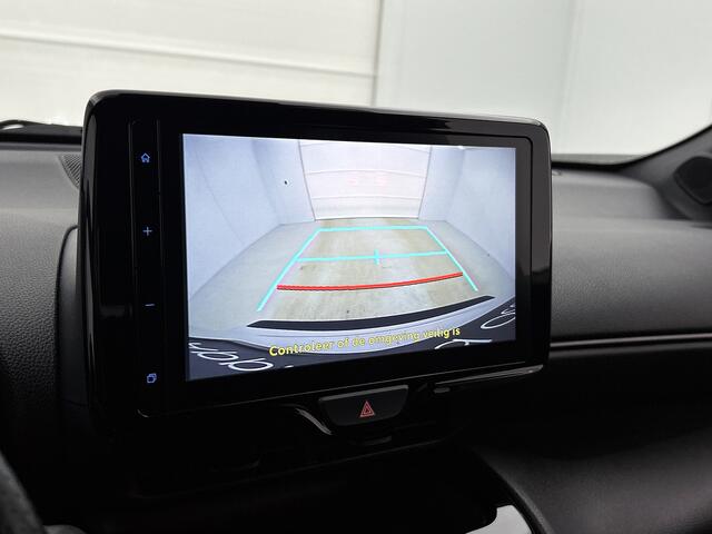 Toyota YARIS Cross 1.5 Hybrid GR Sport | Sportief uitgevoerd | Stoelverwarming | Achteruitrijcamera |