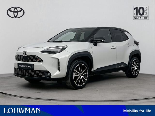Toyota YARIS Cross 1.5 Hybrid 130 GR Sport | Stoelverwarming | Lichtmetalen Velgen | Navi | HUD | Blind Spot | Bi-Tone |