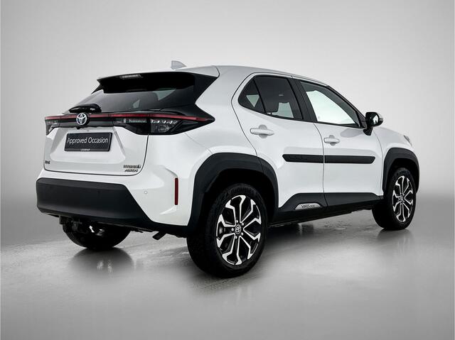 Toyota YARIS Cross 1.5 Hybrid Executive | Stoelverwarming | 4X4 |