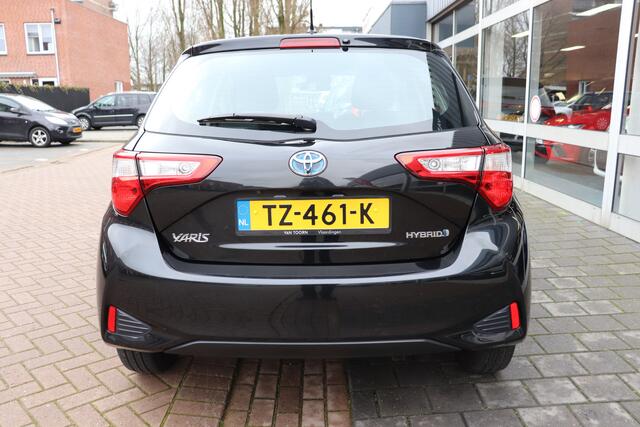 Toyota YARIS 1.5 Hybrid Active Automaat Achteruitrij camera.