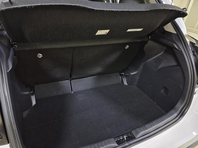 Toyota YARIS 1.5 Hybrid Dynamic | Trekhaak afneembaar | Keyless | Carplay | LED | Dealeronderhouden |