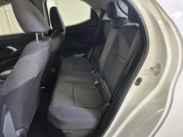 Toyota YARIS 1.5 Hybrid Dynamic | Trekhaak afneembaar | Keyless | Carplay | LED | Dealeronderhouden |