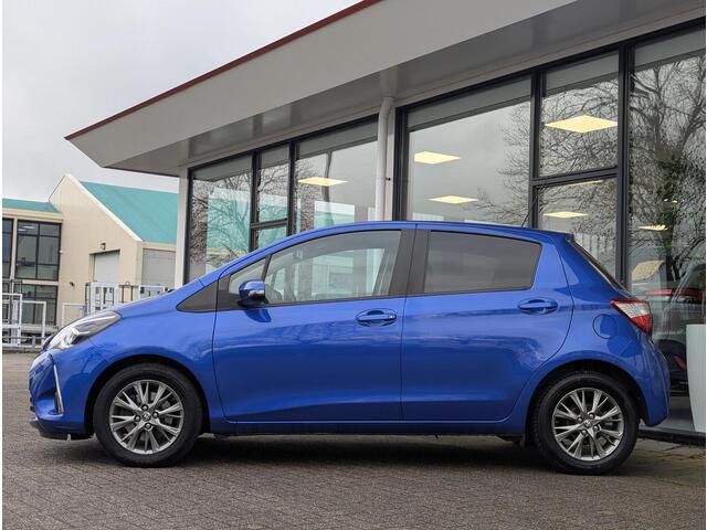 Toyota YARIS 1.5 VVT-i Dynamic | Automaat | Cruise control | Climate control | Camera | Navi | Keyless