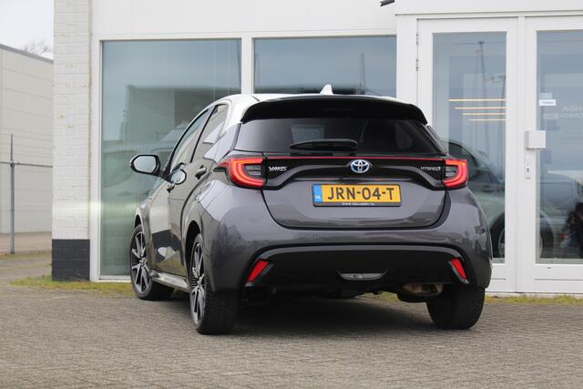 Toyota YARIS 1.5 Hybrid Executive Bi-tone kleur I Leder I Head up I Applecarplay I LED koplampen