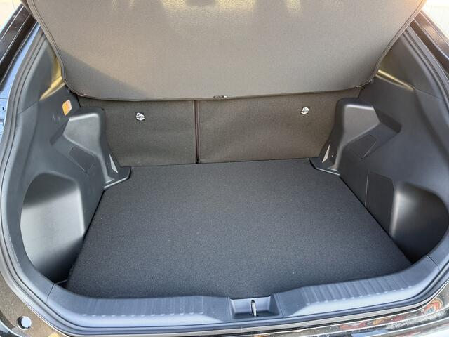 Toyota YARIS Cross 1.5 Hybrid 130 Dynamic Comfort Pack Stoel stuur Verwarmd Parkeersensoren BSM