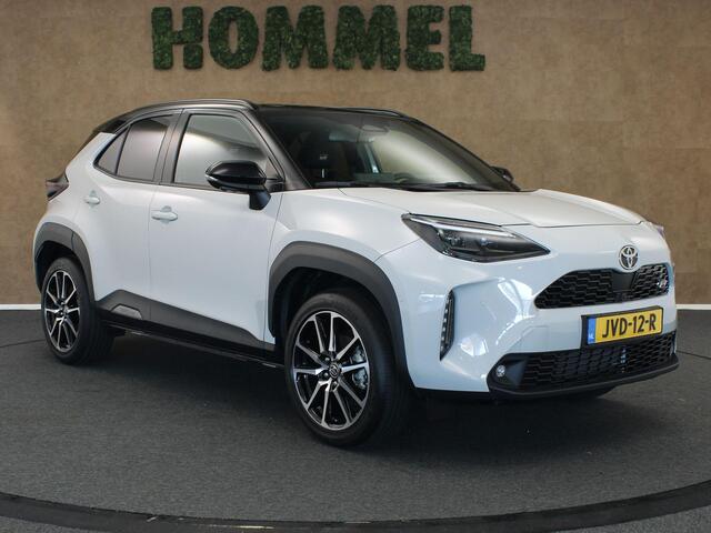 Toyota YARIS Cross 1.5 Hybrid 130 GR SPORT - ELEKTRISCHE ACHTERKLEP - CAMERA - PARKEERSENSOREN VOOR/ ACHTER - PARKEERASSISTENT - HEAD UP DISPLAY - DODEHOEK DETECTIE - VOORSTOELEN VERWARMD - STUUR VERWARMD - VOORRUIT VERWARMD - KEYLESS ENTRY/ START - SPORTSTOELEN