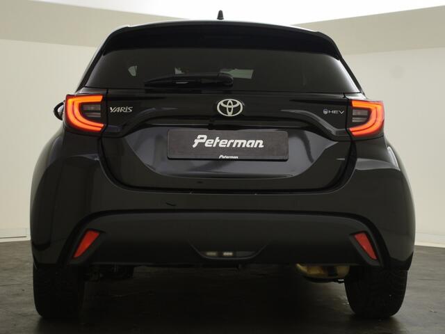 Toyota YARIS 1.5 Hybrid 115 Style | PDC V+A | BSM | Stuur en Stoelverwarming
