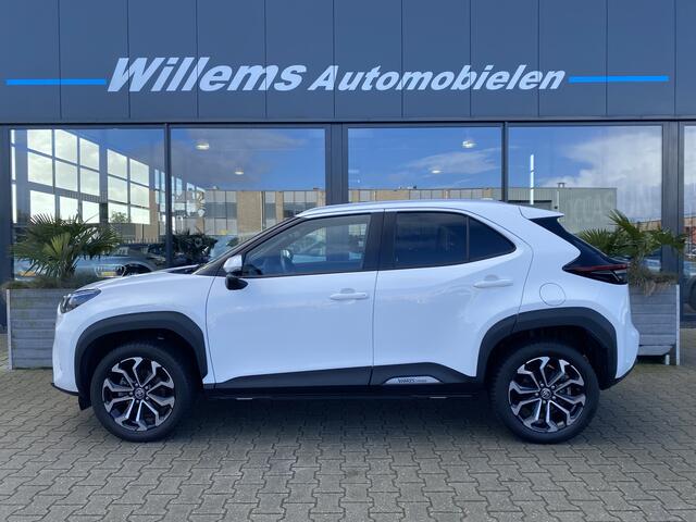 Toyota YARIS Cross 1.5 Hybrid AWD Adaptive Cruise Control, App Connect, Navigatie