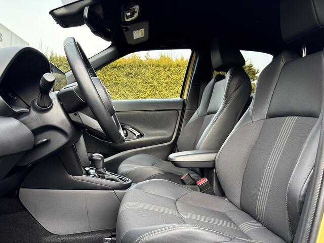 Toyota YARIS Cross 1.5 Hybrid Adventure AWD | CarPlay | JBL | 18'' Lmv