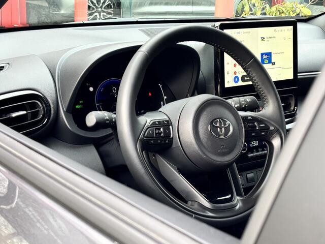 Toyota YARIS Cross 1.5 Hybrid 130 Dynamic | CarPlay | Park Assist | 17'' Lmv