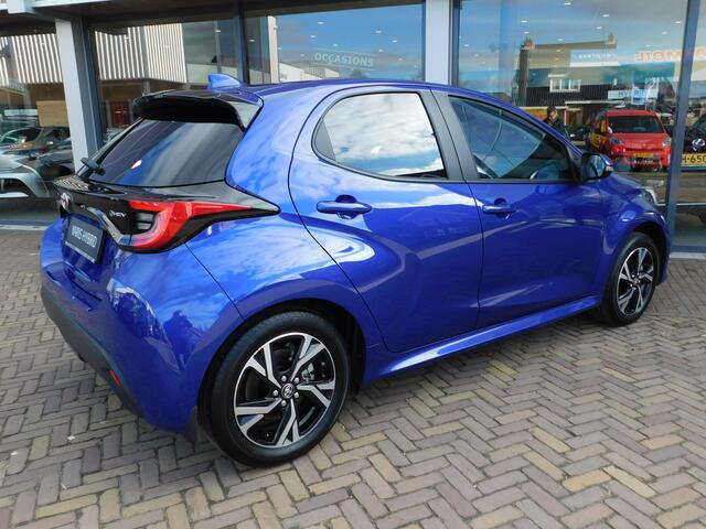 Toyota YARIS 1.5 Hybrid 115 First Edition | Stoel en Stuurverwarming