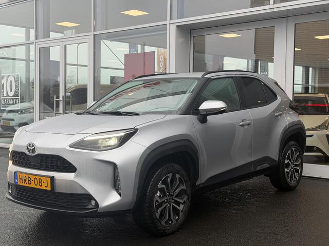Toyota YARIS Cross 1.5 Hybrid 115 First Edition met Comfort Pack | Dodehoek detectie | Stoel & stuur verwarming | sensoren V+A