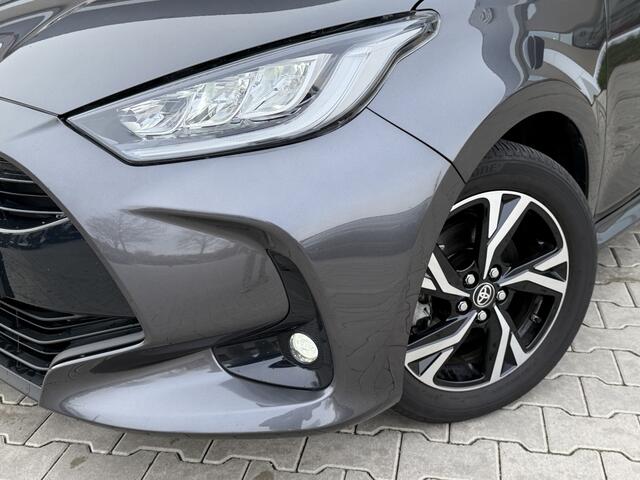 Toyota YARIS 1.5 Hybrid 115 First Edition | Stuur en Stoelverwarming