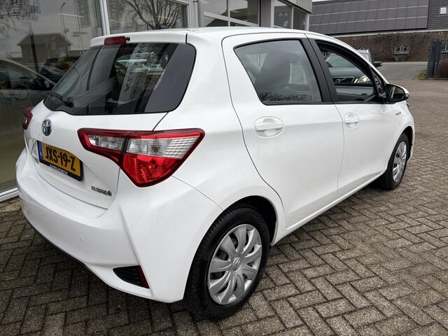 Toyota YARIS 1.5 Hyb. Active, Aut, Carplay, Clima, Stoelverwarming