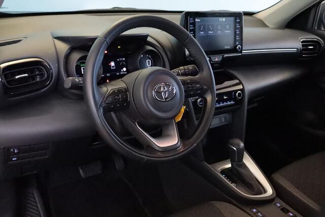 Toyota YARIS Cross 1.5 Hybrid Active | APPCONNECT | CLIMA | CAMERA | ADAP CRUISE | LANE-ASSIST |