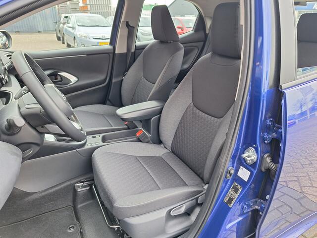 Toyota YARIS 1.5 Hybrid Dynamic met trekhaak