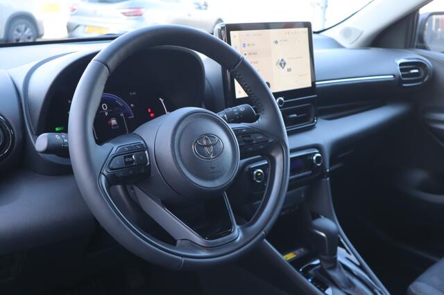 Toyota YARIS 1.5 Hybrid 115 Dynamic Comfort Pack | V+A Sensoren | Stoel & St