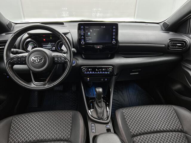 Toyota YARIS 1.5 Hybrid Launch Edition | Lederen bekleding | Head-up display | Stoel en stuurverwarming |