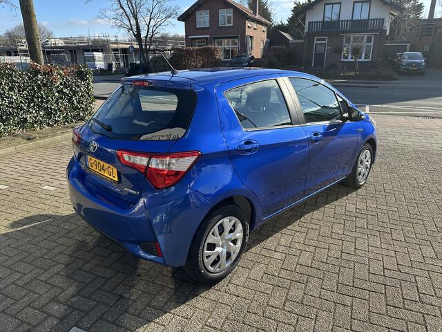 Toyota YARIS 1.5 Hybrid Active navigatie / parkeercamera / cruise control / Toyota 10 jaar garantie programma / Toyota Pechhulppas / rijklaarprijs