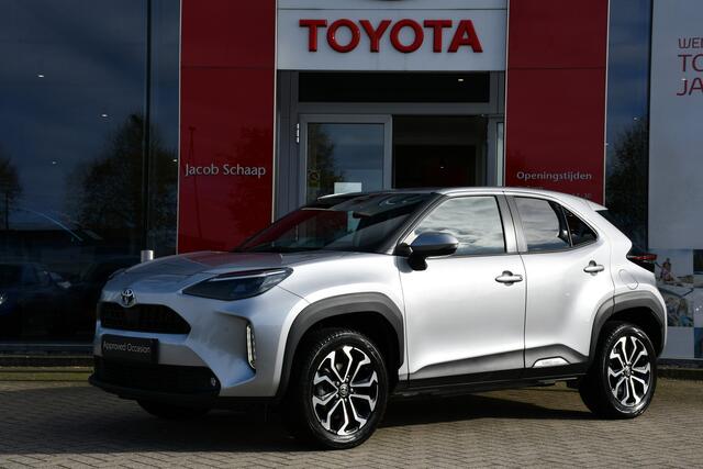 Toyota YARIS Cross 1.5 Hybrid Dynamic Limited Automaat 116pk | Stuur- & Stoelverwarming | Apple Carplay/Android Auto | Winterbanden |