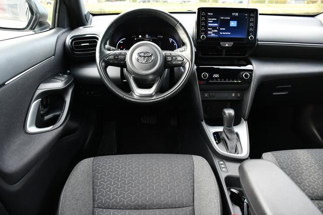 Toyota YARIS Cross 1.5 Hybrid Dynamic Limited Automaat 116pk | Stuur- & Stoelverwarming | Apple Carplay/Android Auto | Winterbanden |