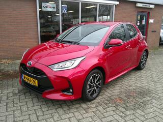 toyota-yaris-1.5-hybrid-dynamic