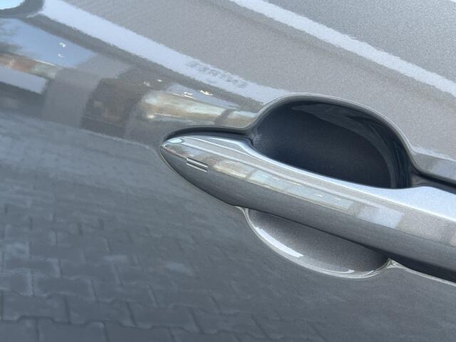 Toyota YARIS Cross 1.5 Hybrid Explore | Parkeersensoren V+A | Stoelverwarming